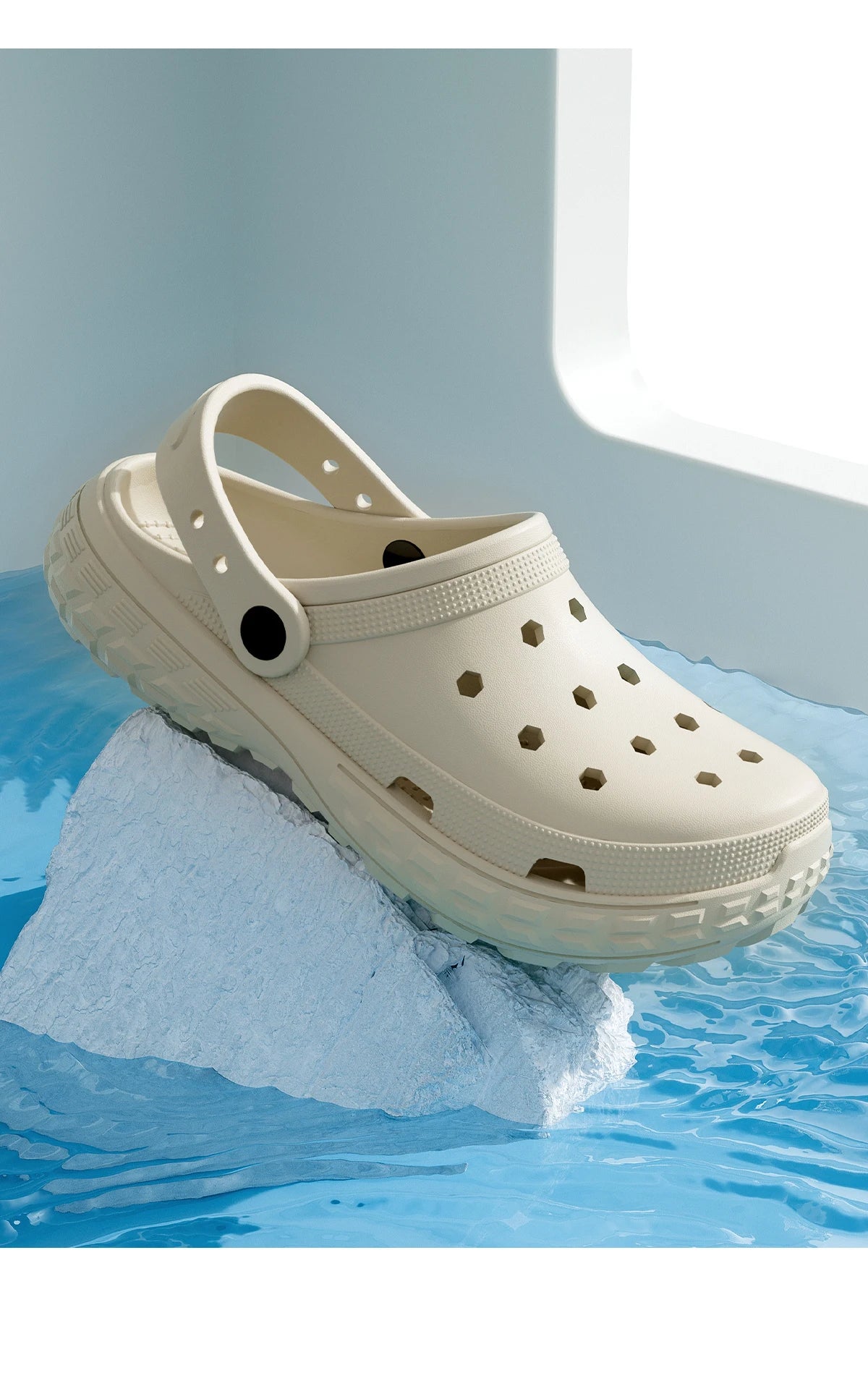 Closed Toe Summer Sandals - Non-Slip Outdoor Shoes for Women and Men - ZOOMNSTORE