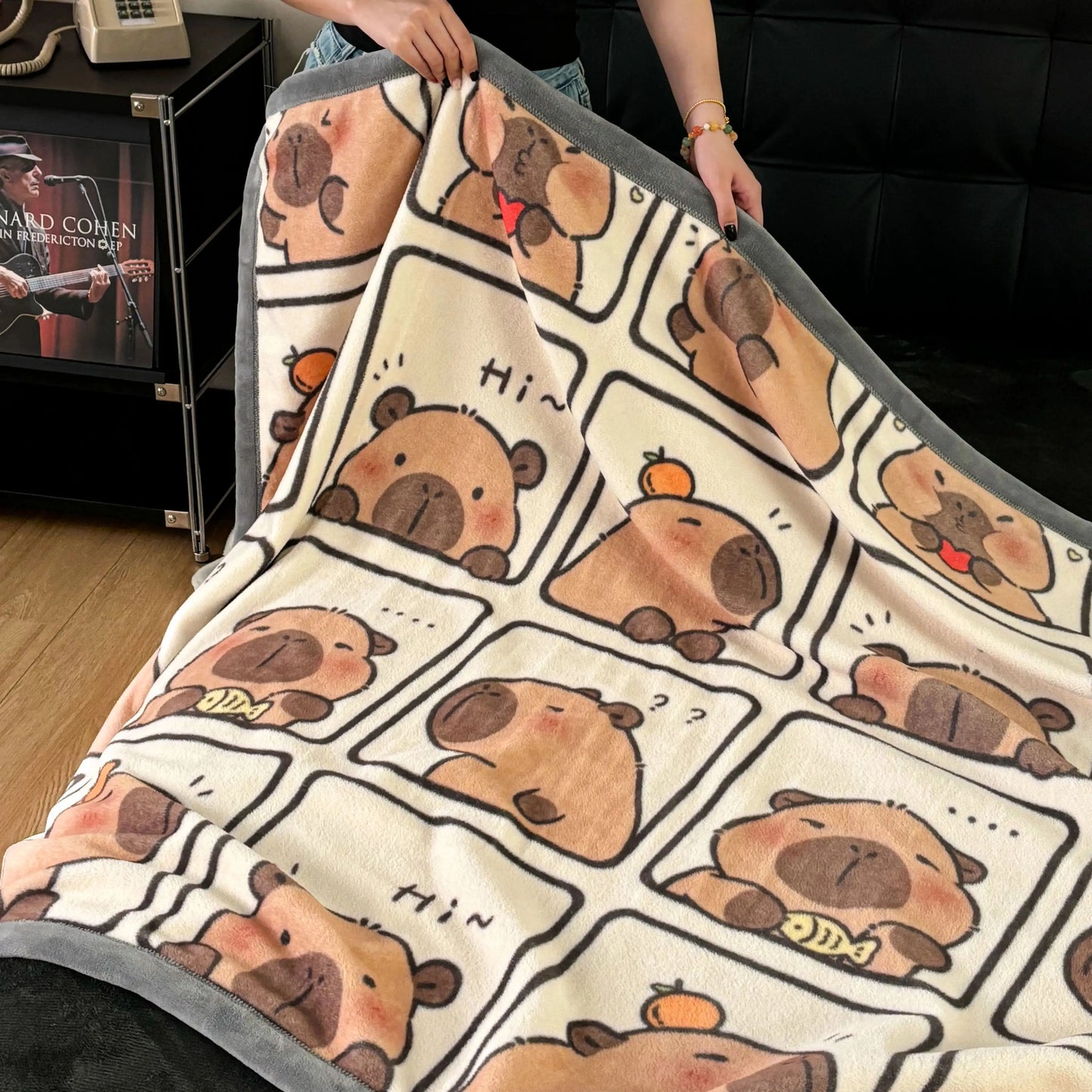 Capybara Print Blanket - Cute Thin Sofa Cover for Autumn  Winter Decor - ZOOMNSTORE