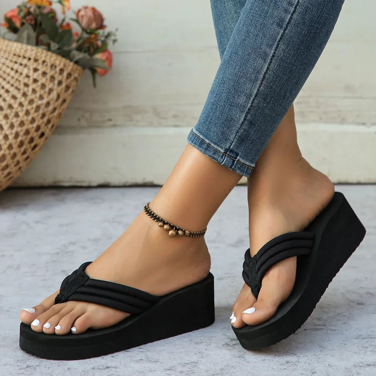 Ultra Light Flip Flops - Stylish Quick-Dry Indoor  Outdoor Sandals for Beach  Pool - ZOOMNSTORE