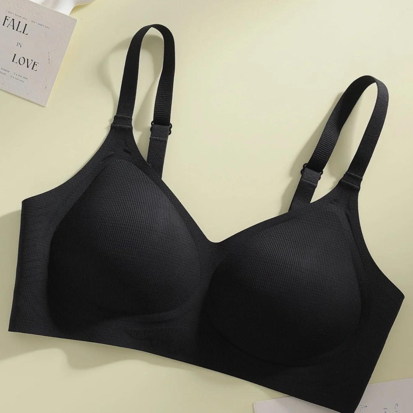 Underwire Bra - Seamless V-Neck Gathering Support, Comfortable Women's Lingerie - ZOOMNSTORE