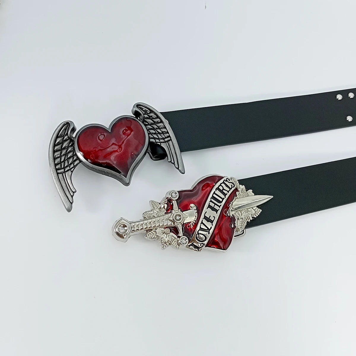 Unisex Goth Jeans Belt - Y2K Fashion Red Heart Rivet Punk Accessory - ZOOMNSTORE