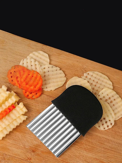 Vegetable Cutter Stainless Steel Potato Chip Slicer - Crinkle Cut Knife Tool - ZOOMNSTORE