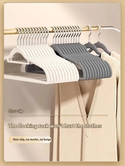 Velvet Hangers – 10Pcs Non Slip Thin Clothes Hangers With Rounded Edge Protection - ZOOMNSTORE