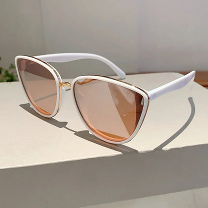 Vintage Cat Eye Sunglasses - Trendy UV400 Mirror Shades for Women - ZOOMNSTORE