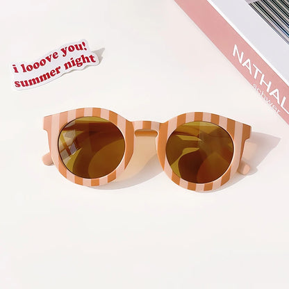 Vintage Frosted Round Sunglasses - UV400 Sun Protection for Kids - ZOOMNSTORE