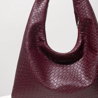 Vintage Leather Shoulder Bag - Large Capacity Women's Tote With Zipper Closure Purse - ZOOMNSTORE