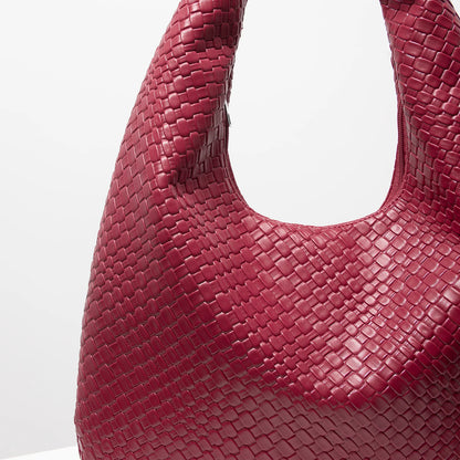 Vintage Leather Shoulder Bag - Large Capacity Women's Tote With Zipper Closure Purse - ZOOMNSTORE