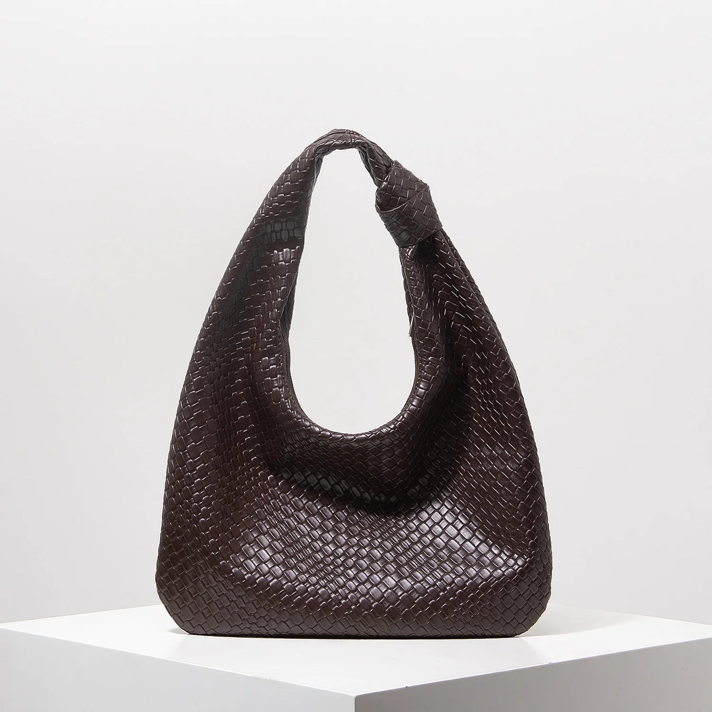 Vintage Leather Shoulder Bag - Large Capacity Women's Tote With Zipper Closure Purse - ZOOMNSTORE