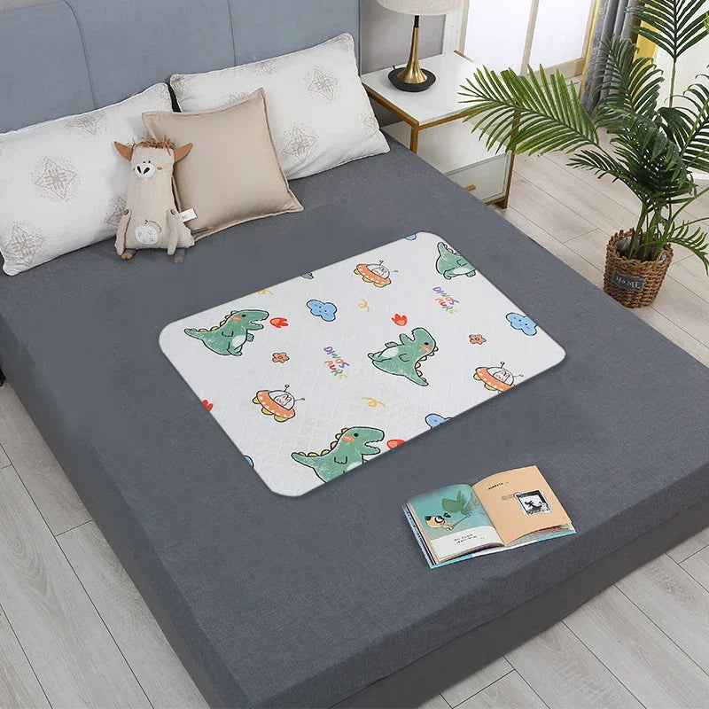 Waterproof Washable Mattress Urine Mat for Baby Toddlers Cute Cartoon Bed Protector Diaper Bedding Urine Pads Cloth Breathable - ZOOMNSTORE