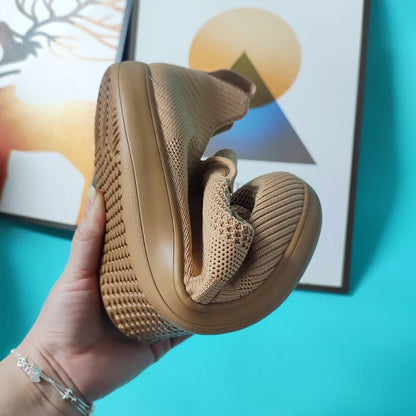 Wide Fit Barefoot Shoes - Comfortable Breathable Mesh Walking Shoes for Men and Women - ZOOMNSTORE