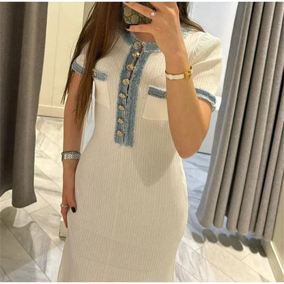 Women Knit Maxi Dress - Elegant Contrasting O-Neck Bodycon Dress With Metal Buttons - ZOOMNSTORE