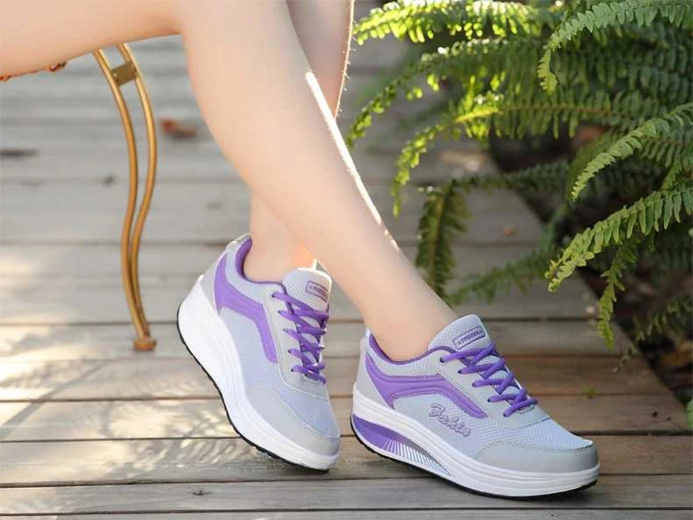 Women Sneakers Shoes - Breathable Mesh Walking Shoes With Shock Absorbing Soles - ZOOMNSTORE