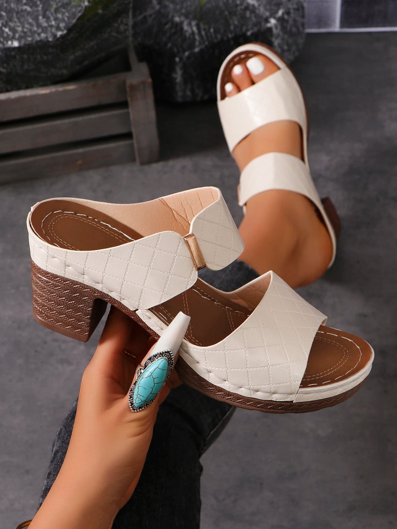 Women Summer Sandals - Lightweight Chunky High Heels With Open Toe Slippers - ZOOMNSTORE