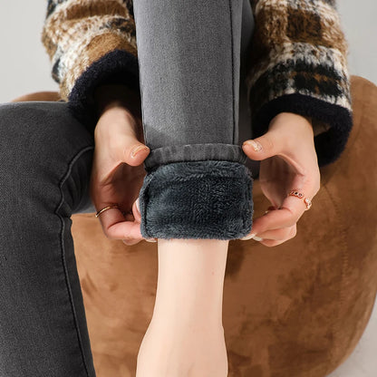 Women Thermal Jeans Winter Snow Warm Thickened Fleece Stretch Skinny Pencil Pants Fashion Korean Slim Fit Velvet Plush Pants - ZOOMNSTORE