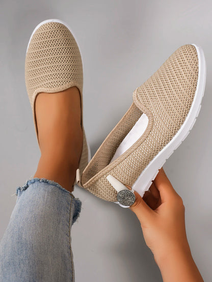 Women's Breathable Mesh Shoes - Summer Flat Casual Sneakers with Elastic Band Closure - ZOOMNSTORE