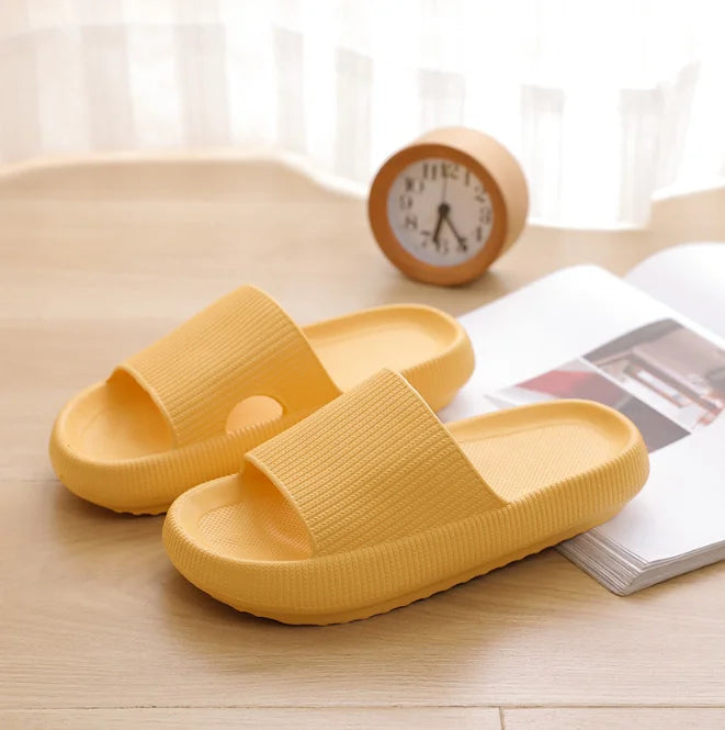 Womens Thick Platform Cloud Slippers - Soft Sole Pillow Slides  Non-Slip Beach Flip Flops - ZOOMNSTORE