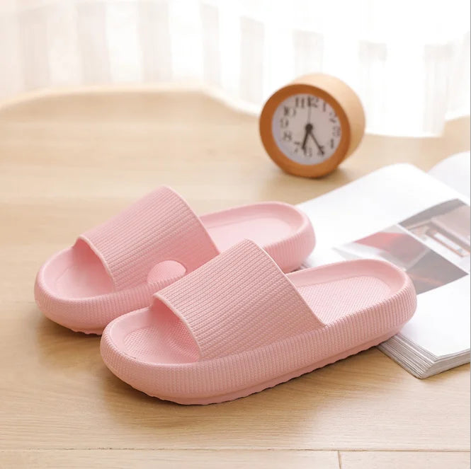 Womens Thick Platform Cloud Slippers - Soft Sole Pillow Slides  Non-Slip Beach Flip Flops - ZOOMNSTORE