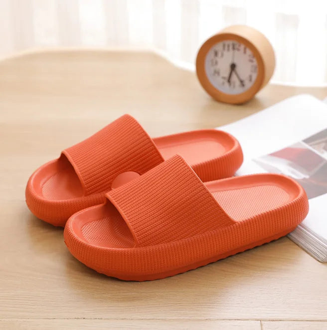 Womens Thick Platform Cloud Slippers - Soft Sole Pillow Slides  Non-Slip Beach Flip Flops - ZOOMNSTORE
