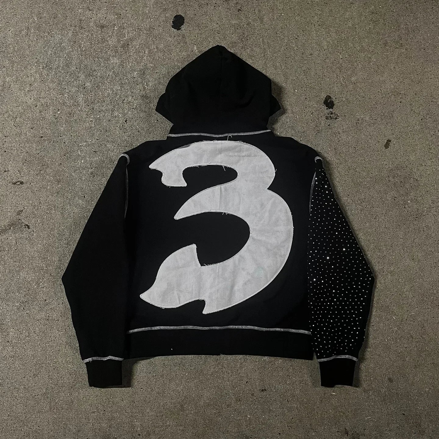 Y2K Oversized Hoodie - Retro Embroidered Diamond Sweatshirt for Men  Women - ZOOMNSTORE