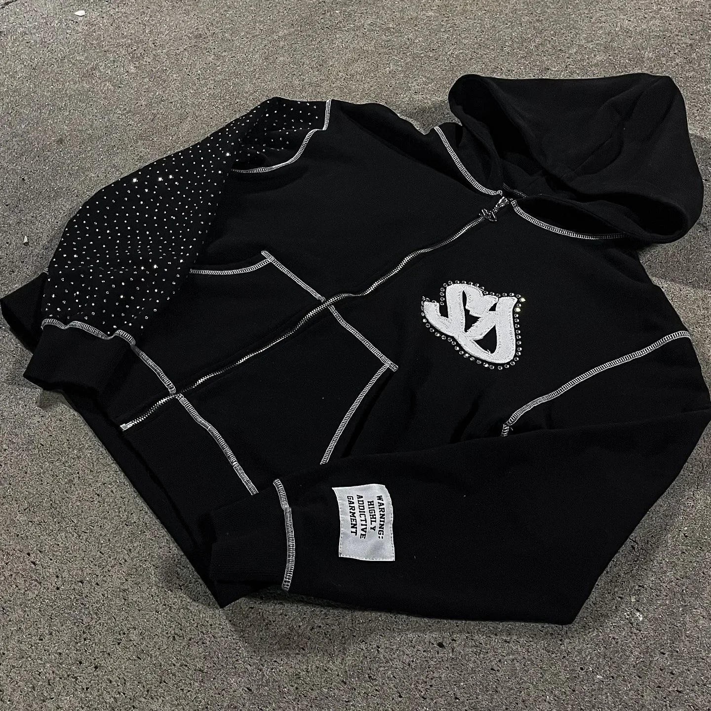 Y2K Oversized Hoodie - Retro Embroidered Diamond Sweatshirt for Men  Women - ZOOMNSTORE
